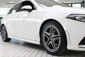MERCEDES-BENZ A-CLASS 1.5 A180d AMG Line Hatchback 5dr Diesel 7G-DCT Euro 6 (s/s) (116