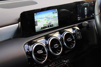 MERCEDES-BENZ A-CLASS 1.5 A180d AMG Line Hatchback 5dr Diesel 7G-DCT Euro 6 (s/s) (116