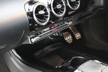 MERCEDES-BENZ A-CLASS 1.5 A180d AMG Line Hatchback 5dr Diesel 7G-DCT Euro 6 (s/s) (116