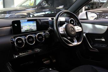 MERCEDES-BENZ A-CLASS 1.5 A180d AMG Line Hatchback 5dr Diesel 7G-DCT Euro 6 (s/s) (116