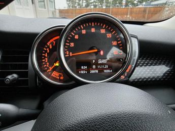 MINI HATCH 2.0 Cooper S Hatchback 3dr Petrol Steptronic Euro 6 (s/s) (192 p