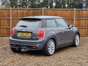 MINI HATCH 2.0 Cooper S Hatchback 3dr Petrol Steptronic Euro 6 (s/s) (192 p