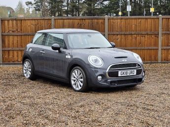 MINI HATCH 2.0 Cooper S Hatchback 3dr Petrol Steptronic Euro 6 (s/s) (192 p