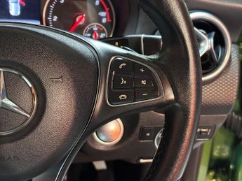 MERCEDES-BENZ A-CLASS 1.5 A180d SE Hatchback 5dr Diesel 7G-DCT Euro 6 (s/s) (109 ps)