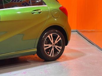 MERCEDES-BENZ A-CLASS 1.5 A180d SE Hatchback 5dr Diesel 7G-DCT Euro 6 (s/s) (109 ps)