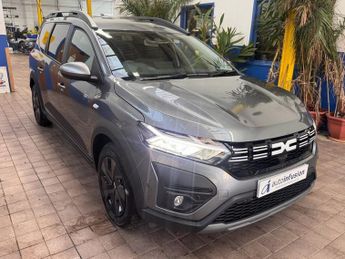 DACIA JOGGER 1.6 Hybrid Expression MPV 5dr Petrol Hybrid Auto Euro 6 (s/s) (1