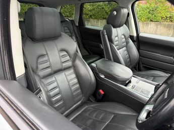 LAND ROVER RANGE ROVER SPORT 3.0 SD V6 Autobiography Dynamic SUV 5dr Diesel Auto 4WD Euro 6-2