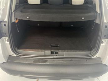 RENAULT CAPTUR 0.9 TCe ENERGY Iconic SUV 5dr Petrol Manual Euro 6 (s/s) (90 ps)