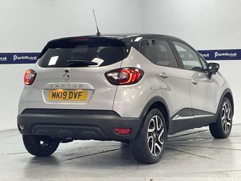 RENAULT CAPTUR 0.9 TCe ENERGY Iconic SUV 5dr Petrol Manual Euro 6 (s/s) (90 ps)
