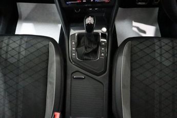 VOLKSWAGEN TIGUAN ALLSPACE 2.0 TDI R-Line DSG 4Motion Euro6 200 ps