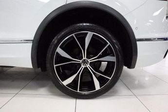 VOLKSWAGEN TIGUAN ALLSPACE 2.0 TDI R-Line DSG 4Motion Euro6 200 ps