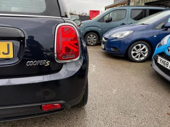 MINI Electric Hatch Cooper SE 32.6kWh Level 3 Hatchback 3dr Electric Auto (184 ps)