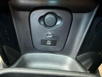 MINI Electric Hatch Cooper SE 32.6kWh Level 3 Hatchback 3dr Electric Auto (184 ps)