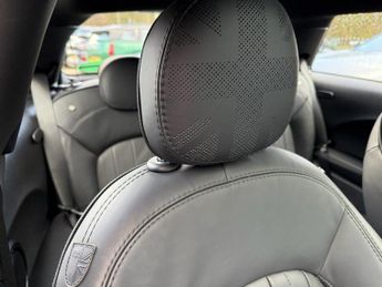 MINI Electric Hatch Cooper SE 32.6kWh Level 3 Hatchback 3dr Electric Auto (184 ps)