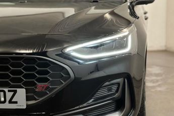 FORD FOCUS 2.3T EcoBoost ST Hatchback 5dr Petrol Auto Euro 6 (s/s) (280 ps)