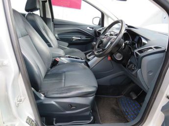 FORD C-MAX 2.0 TDCi Titanium X MPV 5dr Diesel Powershift Euro 5 (163 ps)