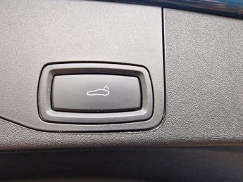 PORSCHE TAYCAN Performance Plus 93.4kWh 4S Sport Turismo 5dr Electric Auto 4WD 