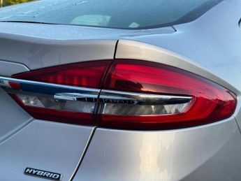 FORD MONDEO 2.0 TiVCT Titanium Edition Saloon 4dr Petrol Hybrid CVT Euro 6 (