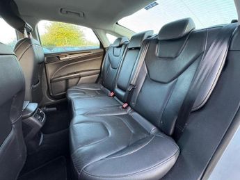 FORD MONDEO 2.0 TiVCT Titanium Edition Saloon 4dr Petrol Hybrid CVT Euro 6 (