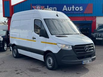 MERCEDES-BENZ SPRINTER 2.1 314 CDI Progressive G-Tronic FWD L1 H1 Euro 6 (s/s) 5dr