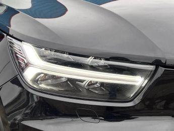 VOLVO XC40 2.0 T5 Inscription Pro SUV 5dr Petrol Auto AWD Euro 6 (s/s) (247