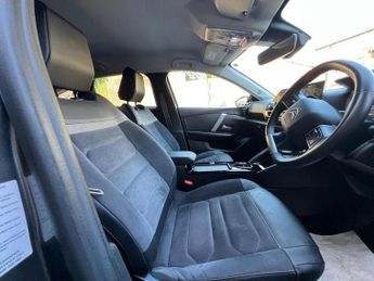 CITROEN C4 1.5 BlueHDi Shine Plus Hatchback 5dr Diesel EAT8 Euro 6 (s/s) (1