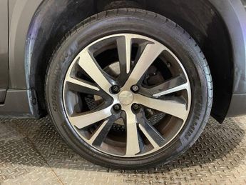 PEUGEOT 2008 1.2 PureTech GPF GT Line SUV 5dr Petrol EAT Euro 6 (s/s) (110 ps