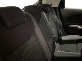 NISSAN JUKE 1.6 Acenta SUV 5dr Petrol XTRON Euro 6 (117 ps)