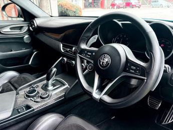 ALFA ROMEO GIULIA 2.0T Veloce Ti Saloon 4dr Petrol Auto Euro 6 (s/s) (280 ps)