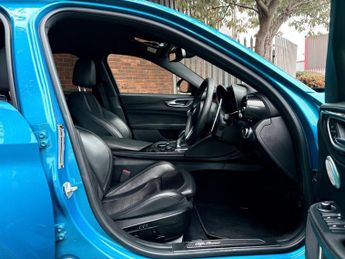 ALFA ROMEO GIULIA 2.0T Veloce Ti Saloon 4dr Petrol Auto Euro 6 (s/s) (280 ps)