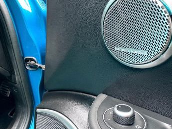 ALFA ROMEO GIULIA 2.0T Veloce Ti Saloon 4dr Petrol Auto Euro 6 (s/s) (280 ps)