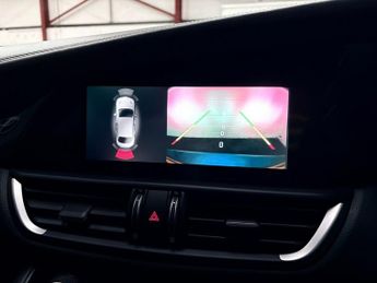 ALFA ROMEO GIULIA 2.0T Veloce Ti Saloon 4dr Petrol Auto Euro 6 (s/s) (280 ps)