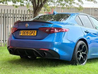 ALFA ROMEO GIULIA 2.0T Veloce Ti Saloon 4dr Petrol Auto Euro 6 (s/s) (280 ps)