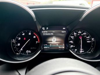 ALFA ROMEO GIULIA 2.0T Veloce Ti Saloon 4dr Petrol Auto Euro 6 (s/s) (280 ps)