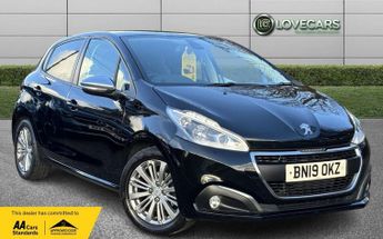 Peugeot 208 1.2 PureTech Signature Hatchback 5dr Petrol Manual Euro 6 (s/s) 