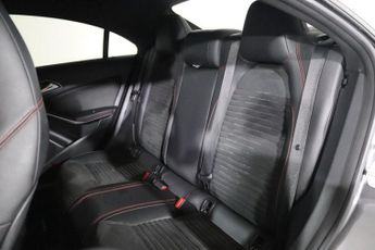 MERCEDES-BENZ CLA 2.1 CLA220d AMG Line Coupe 4dr Diesel 7G-DCT 4MATIC Euro 6 (s/s)