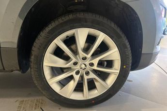SKODA KAROQ 1.5 TSI ACT SE L SUV 5dr Petrol DSG Euro 6 (s/s) (150 ps) Parkin