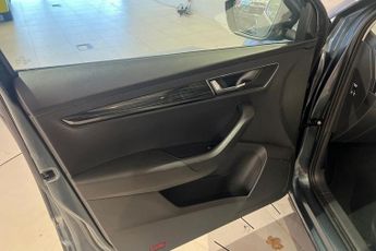 SKODA KAROQ 1.5 TSI ACT SE L SUV 5dr Petrol DSG Euro 6 (s/s) (150 ps) Parkin