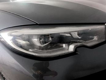 BMW 3 SERIES 2.0 330e 12kWh SE Pro Touring 5dr Petrol Plug-in Hybrid Auto xDr