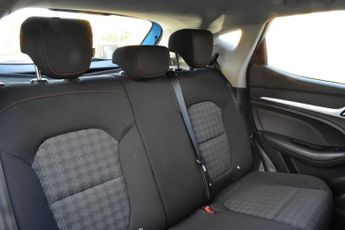 MG MG ZS JANUARY SALE PRICE 72.6kWh SE | INCLUDES BATTERY HEALTH CHECK CE