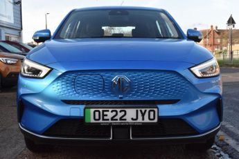 MG MG ZS 72.6kWh SE | INCLUDES BATTERY HEALTH CHECK CERTIFICATE | LONG RA
