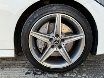 MERCEDES-BENZ C-CLASS 2.0 C300 AMG Line (Premium Plus) Coupe 2dr Petrol G-Tronic+ Euro