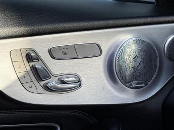 MERCEDES-BENZ C-CLASS 2.0 C300 AMG Line (Premium Plus) Coupe 2dr Petrol G-Tronic+ Euro