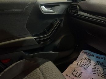 FORD PUMA 1.0T EcoBoost Titanium SUV 5dr Petrol DCT Euro 6 (s/s) (125 ps)