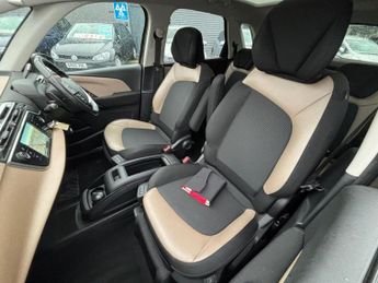 CITROEN C4 PICASSO 1.6 e-HDi Airdream Exclusive+ MPV 5dr Diesel ETG6 Euro 5 (s/s) (