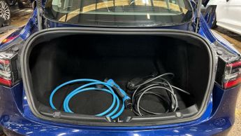 TESLA Model 3 Standard Range Plus Saloon 4dr Electric Auto RWD (241 bhp)