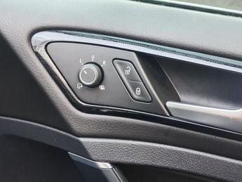 VOLKSWAGEN GOLF 1.5 TSI EVO GT Estate 5dr Petrol DSG Euro 6 (s/s) (150 ps)