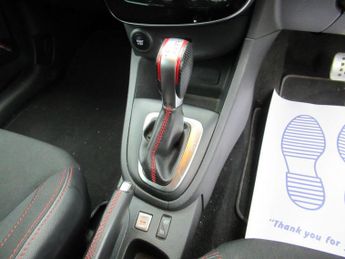 RENAULT CLIO 1.6 TCe Renaultsport Nav Hatchback 5dr Petrol EDC Euro 6 (200 ps