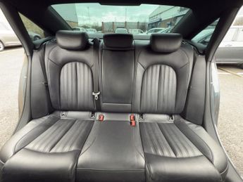 AUDI A6 SALOON 2.0 TDI ultra S line Saloon 4dr Diesel S Tronic Euro 6 (s/s) (19