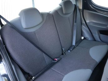 PEUGEOT 107 1.0 12V Urban Hatchback 5dr Petrol Manual Euro 4 (68 ps)